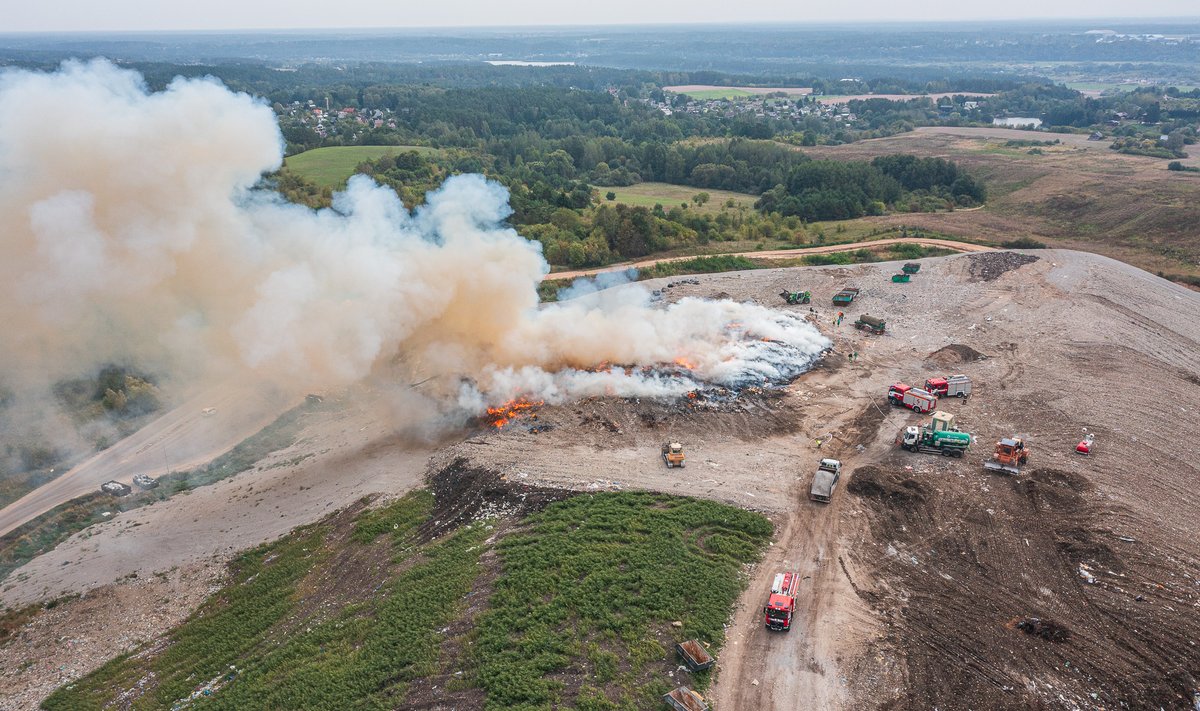 Landfill fire extinguished in Kaunas