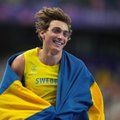 Šuolio su kartimi finale Duplantis gerino pasaulio rekordą ir iškovojo olimpinį auksą