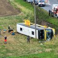 Twenty people hurt in bus crash