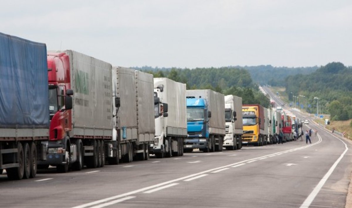 Eilės Latvijos-Rusijos pasienyje. BFL (A.Ufarto nuotr.)