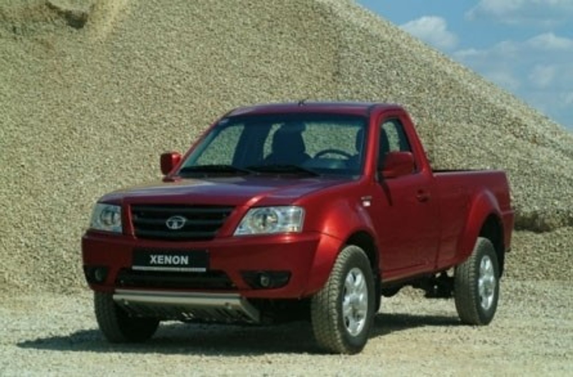 „Autopilotas“: „Tata Xenon“ – indiškas darbinis arklys - Delfi auto
