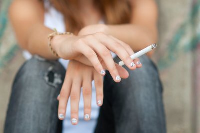 There are numerous reasons for which young individuals give way to this bad habit