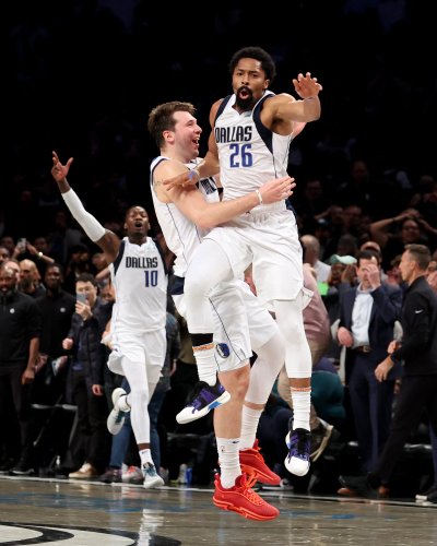  Luka Dončičius, Spencer Dinwiddie