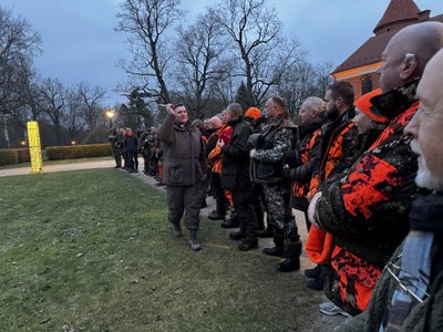 Bajoriška dvasia atgijo Raudondvario dvare