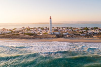  Regionas žavi tradiciniais balta spalva dažytų namų kaimeliais, „Algarve Tourism Bureau“ nuotr