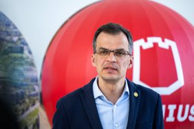 Spaudos konferencija dėl gaisro atliekų rūšiavimo gamykloje Vilniuje