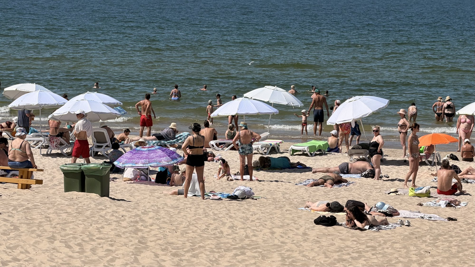 Doctor warns of heatstroke and illness risks during heatwaves