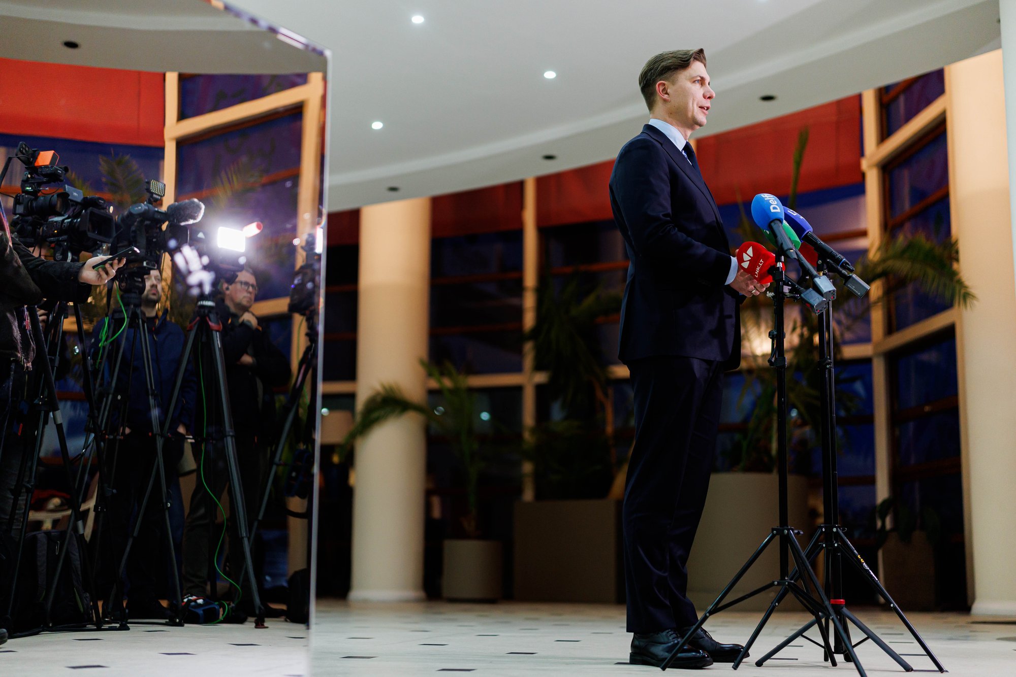 Lithuanian Social Democrat Leader Focuses on Coalition Stability, Not Prime Minister Post