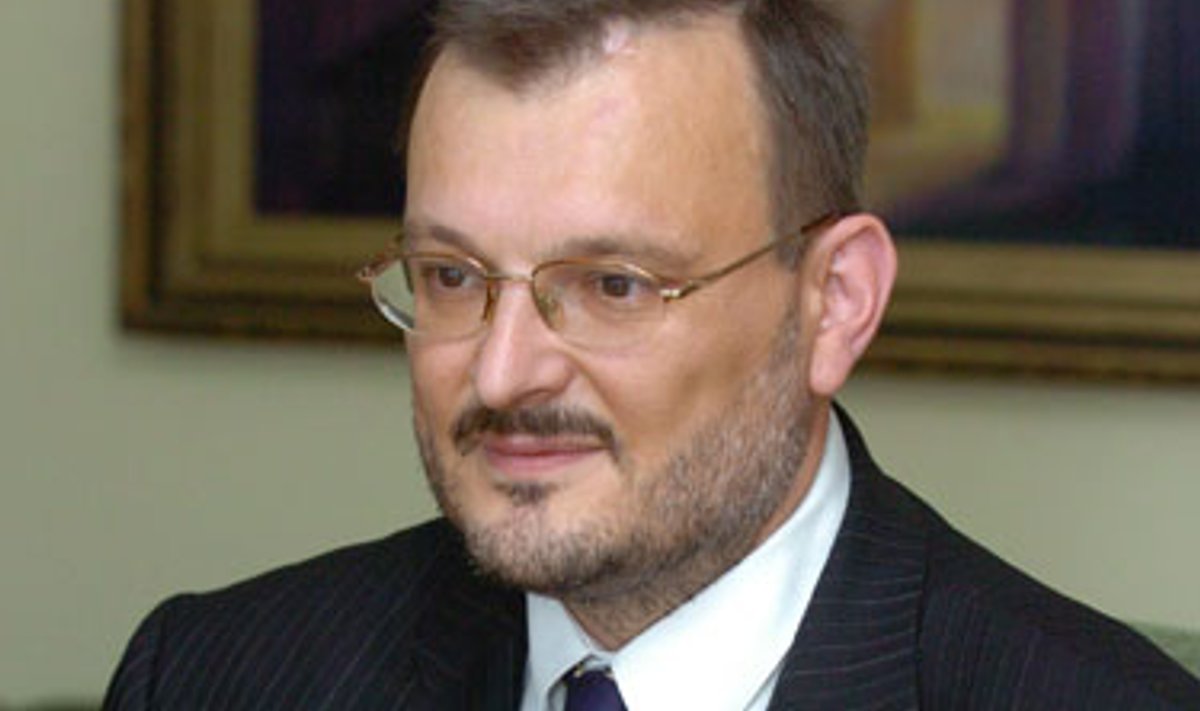 Prisiekė naujas ūkio ministras Kęstutis Daukšys - Delfi