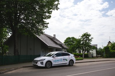 Hyundai Ioniq