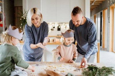 Toma Dambrauskė su šeima/ Happeak nuotr., autorius: Joana Burn Photography