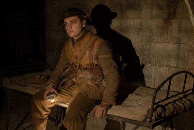 Dean-Charles Chapman, kadras iš filmo "1917"