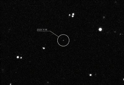 Asteroidas 2024 YR4