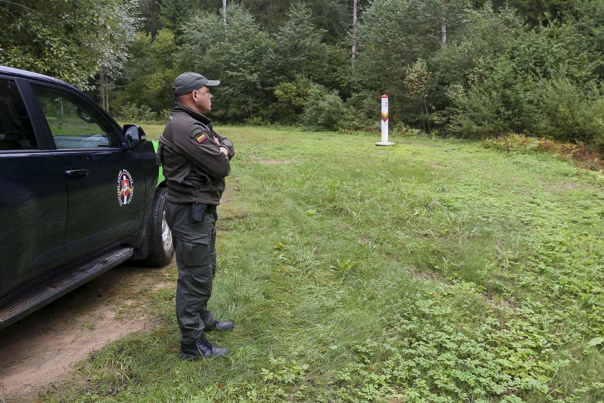 Polska i kraje bałtyckie wzywają UE do zainstalowania linii obronnej na granicy z Rosją i Białorusią