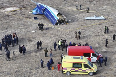 Kazachstane sudužo keleivinis Azerbaidžano oro linijų lėktuvas