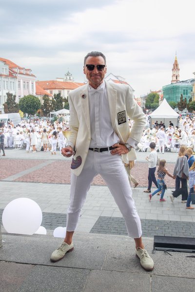 Vakarienė baltai (Le Dîner en Blanc) Vilniuje 2018