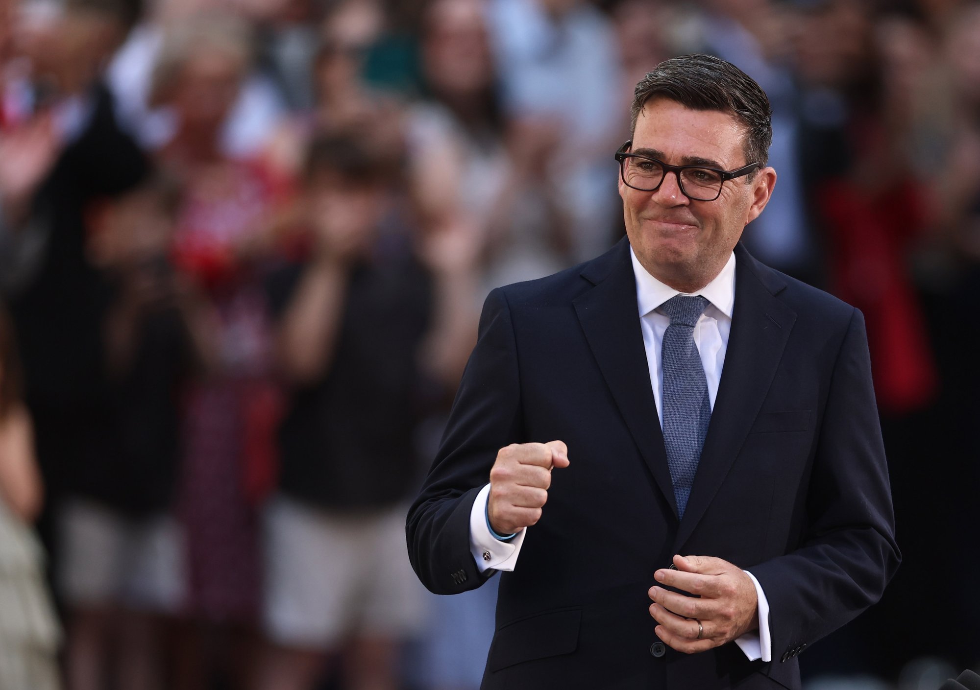 New UK PM to Host Zelenskyy, Share Drone-Jamming Tech