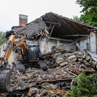 Įžūlumas kaip reta: Vilniuje neteisėtai nugriauta reto grožio vila