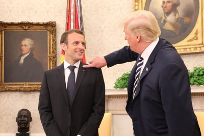 Donaldas Trumpas, Emanuelis Macronas