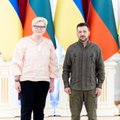 PM Šimonytė meets Ukrainian leaders in Kyiv, receives state award