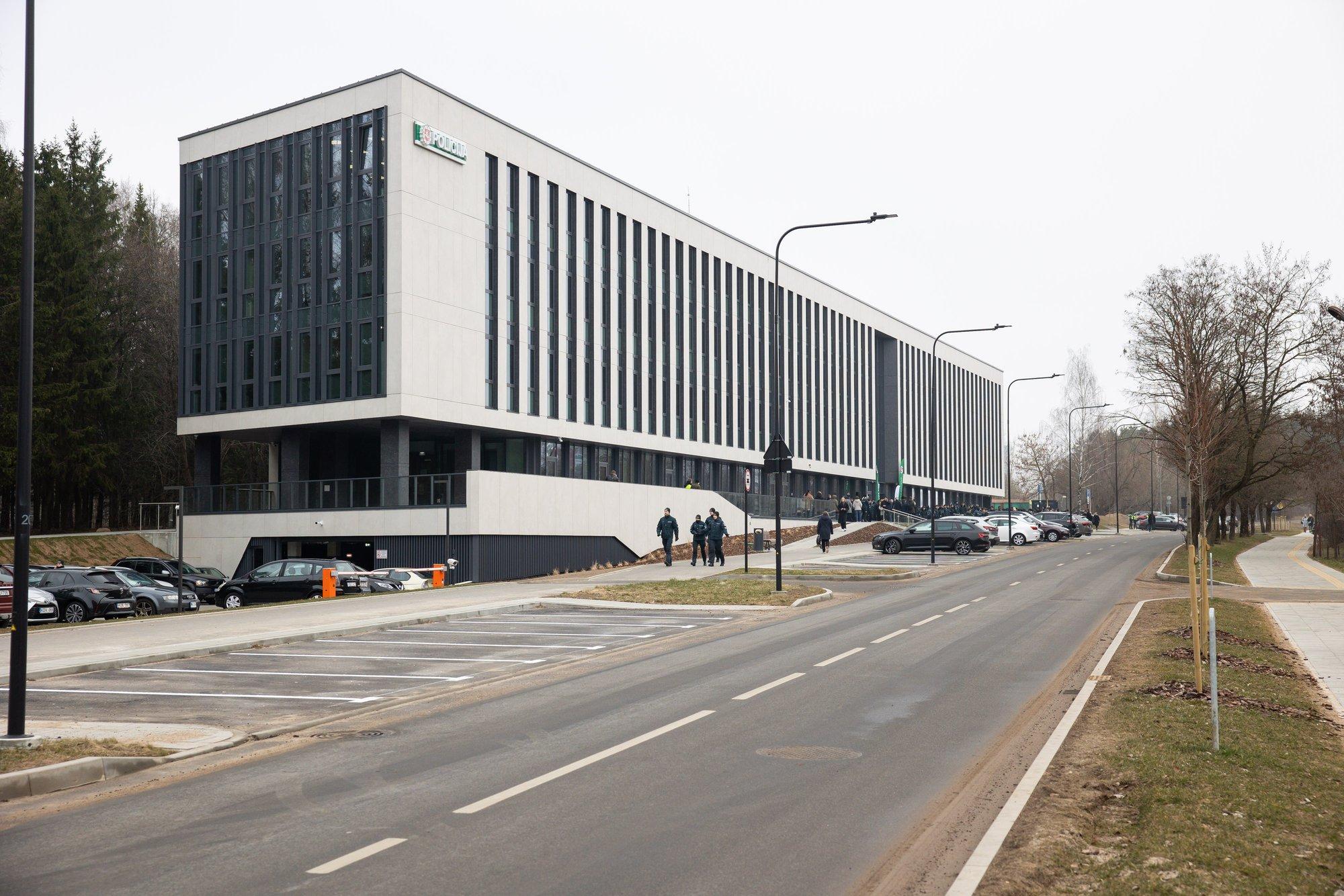 Reta Proga Pamatyti Modernų Vilniaus Apskrities Vyriausiojo Policijos ...