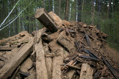 Gruntu užstumtų pabėgių atkasimo darbai