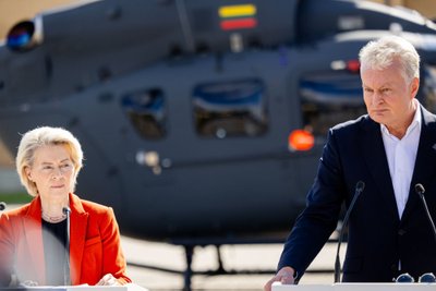 Ursula von der Leyen, Gitanas Nausėda