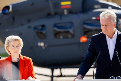 Ursula von der Leyen, Gitanas Nausėda