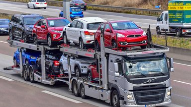 Ekspertai apie naudotų automobilių įsigijimą ir KASKO draudimą: kaip perkant neapsigauti ir neprarasti pinigų?