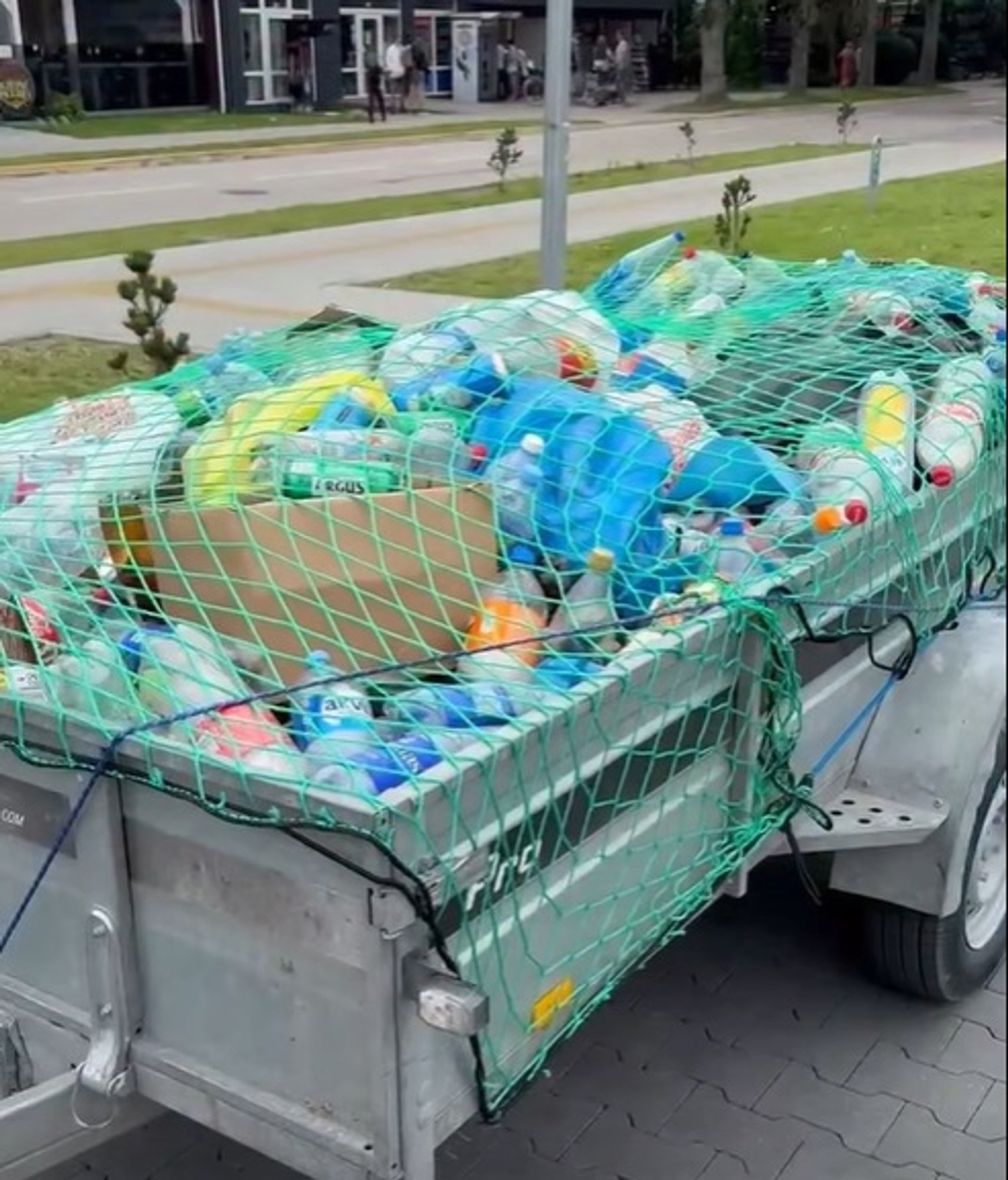 Coastal Niche: One Man's Trash Becomes Another's Goldmine in Lithuania