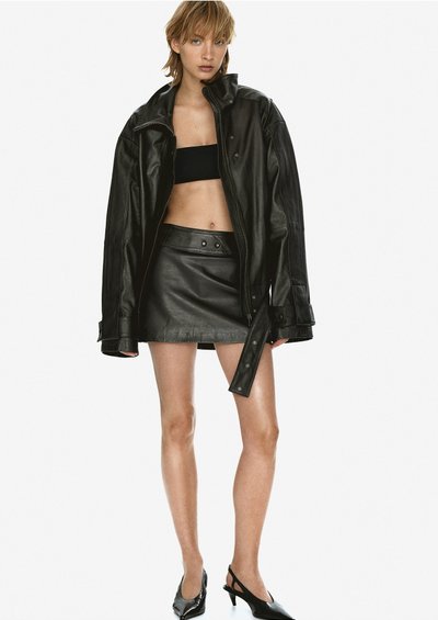 H&M Studio mini pre-fall