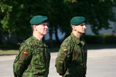 Brigados "Geležinis vilkas" vadų pasikeitimo ceremonija 2013 m. - V. Rupšį keičia R. Vaikšnoras