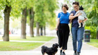 Teismas apie istorinį sprendimą dėl dviejų mamų: biologinė motinystė nustatyta įrodymais