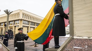 Laisvės gynėjų dieną siūloma įtraukti į švenčių sąrašą ir paskelbti nedarbo diena