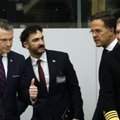 Griežtą įspėjimą Europai pasiuntęs JAV gynybos sekretorius ypač gyrė dvi šalis