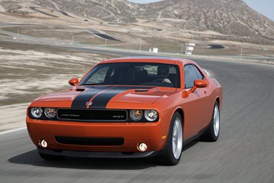 "Dodge Challenger SRT8"