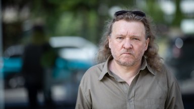 Vienaskaitos pirmas asmuo („aš!“) kaip raktas nuo vartų į Armagedoną