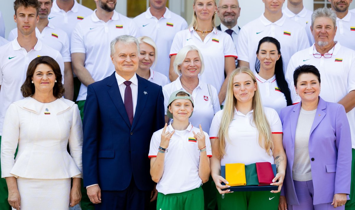 Diana Nausėdienė, Gitanas Nausėda, Dominika Banevič, Justina Vanagaitė, Daina Gudzinevičiūtė