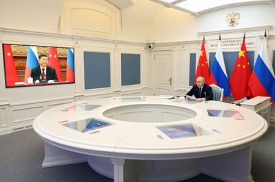 Xi Jinpingas, Vladimiras Putinas