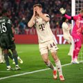 ?empion? lygoje toliau ?engia paskutin? minut? prie? ?kotus i?sigelb?j?s ?Bayern“