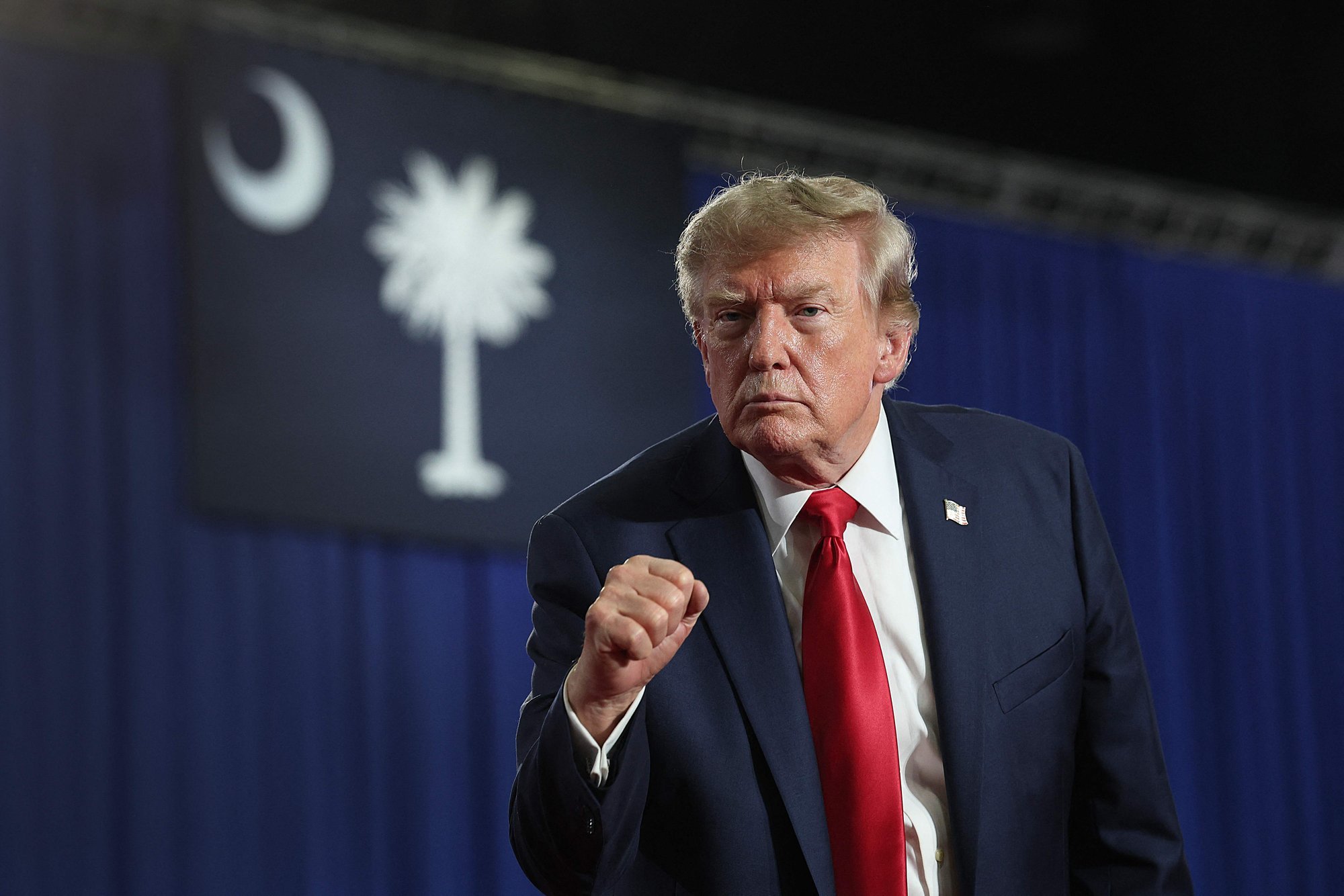 US and Canada fail to agree, new tariffs take effect