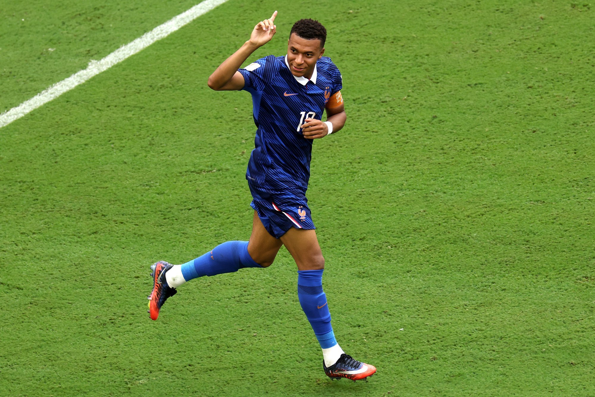 Record-Setting Mbappe Reflects on Messi's Chances in Final