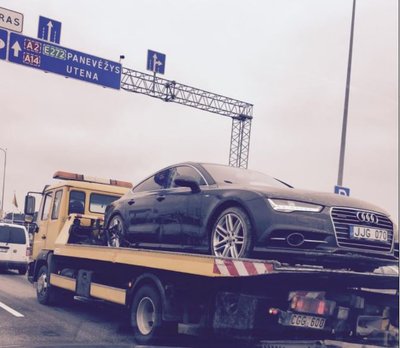 I. Strazdauskaitės automobilis „Audi A7“ atgabentas į Vilnių