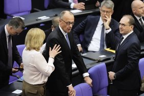 Friedrichas Merzas per balsavimą parlamente neišrinktas naujuoju Vokietijos kancleriu