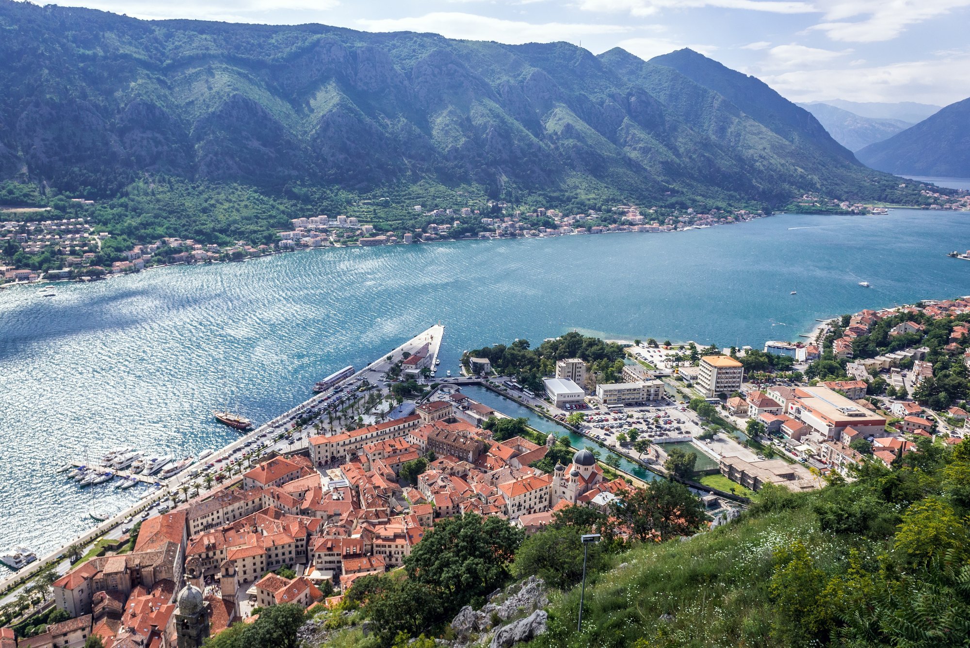 Montenegro's undiscovered town: Atmosphere like luxury resorts, but without cosmic prices