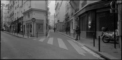 Sekmadienis. Rue de Seine, 2007-2020