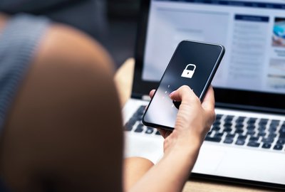 Ekspertai pataria naudoti dviejų faktorių autentifikaciją (2FA)