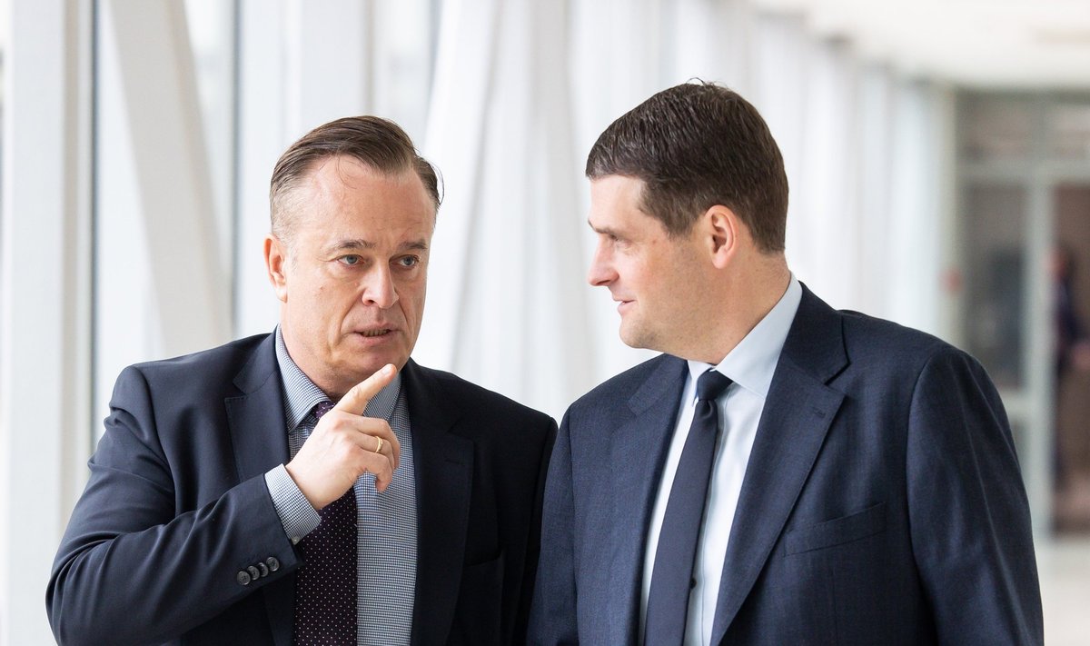 Bradauskas paliko „Nemuno aušros“ partiją ir frakciją Seime - Delfi
