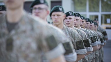 Jaunuolių susidomėjimas savanoriška tarnyba Lietuvos kariuomenėje šovė į aukštumas