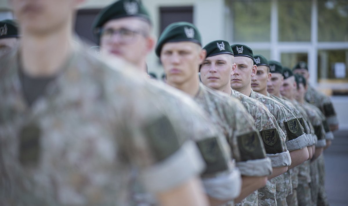 Jaunuolių susidomėjimas savanoriška tarnyba Lietuvos kariuomenėje šovė į aukštumas